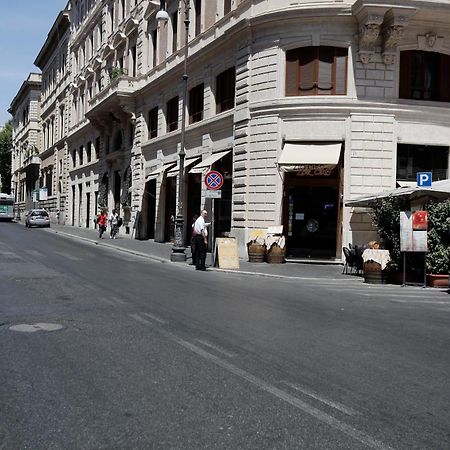 Bed and Breakfast Residenza Zanardelli Roma Exterior foto