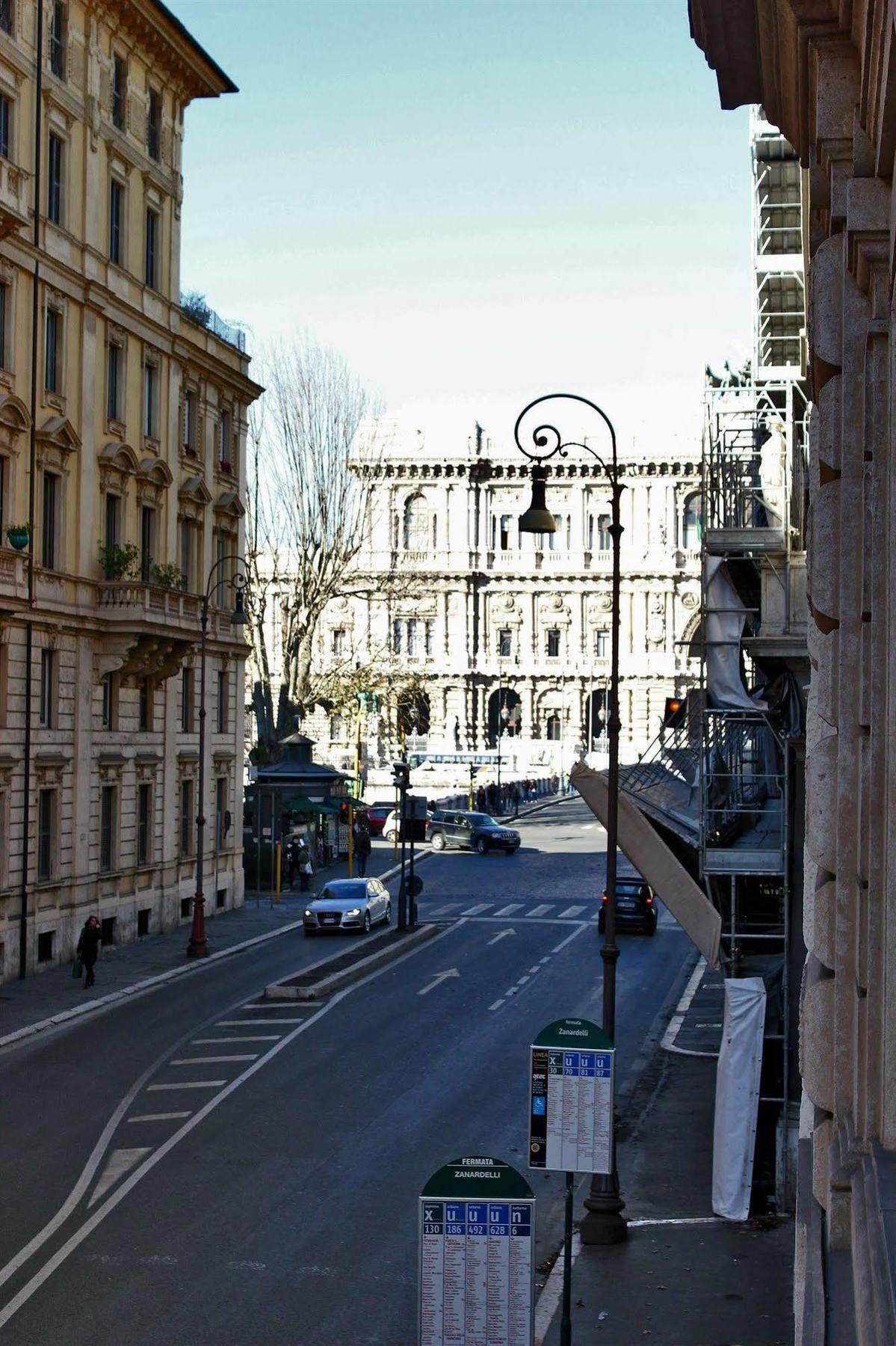 Bed and Breakfast Residenza Zanardelli Roma Exterior foto