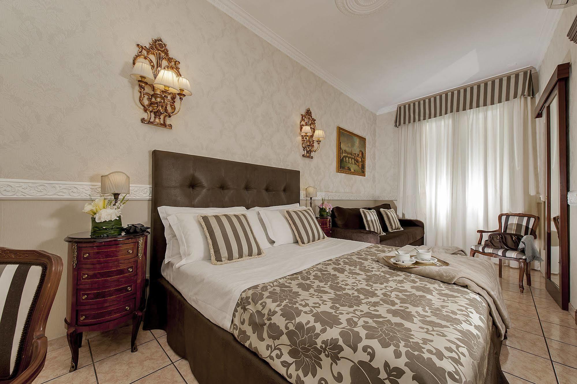 Bed and Breakfast Residenza Zanardelli Roma Exterior foto